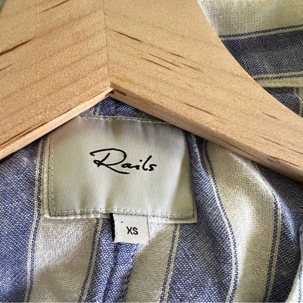 Rails Cropped Button Down Top - image 7